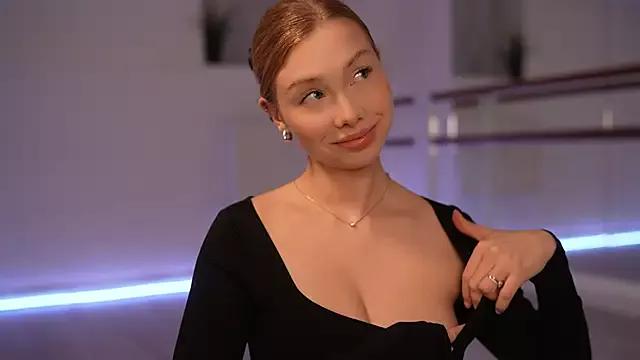 april_blush on StripChat 