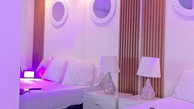 AshleyGinger_ from StripChat