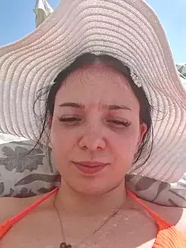 Avery-- on StripChat 