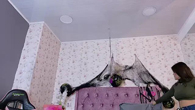 Cute AvrillThomas from StripChat AvrillThomas from StripChat