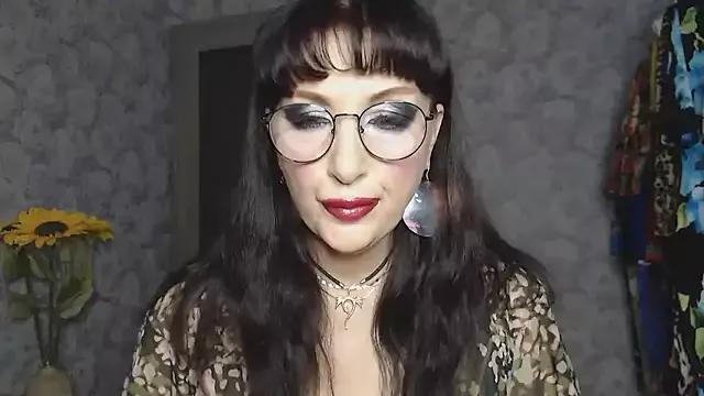 Aziza1 on StripChat 