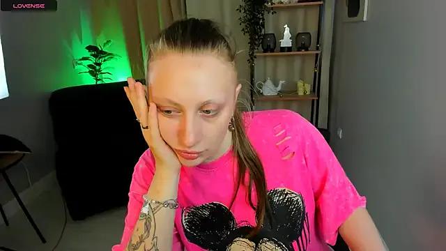 babydarkness on StripChat 