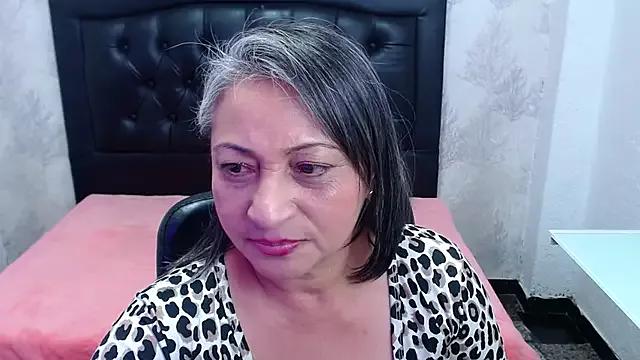 Beba_Roja on StripChat 