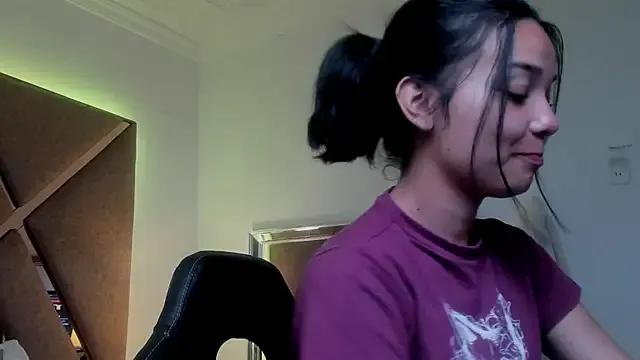 Freechat BelhaLawuo on StripChat