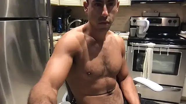 BigGuyMuscle on StripChat 