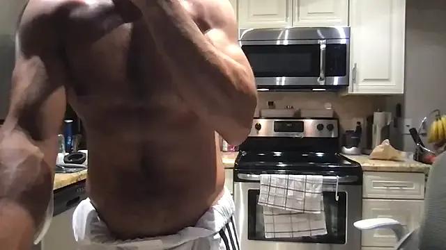 BigGuyMuscle on StripChat 