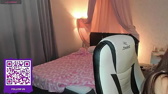 boozekirs_ on StripChat 