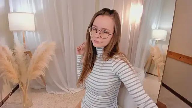 CassieCool on StripChat 