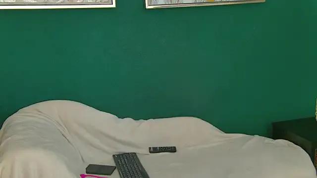CataleyaSinn on StripChat 