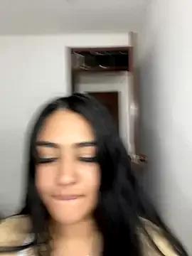 Freechat Charlotte_cutee18 on StripChat