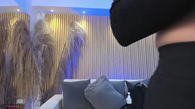 charlottewhitte on StripChat 