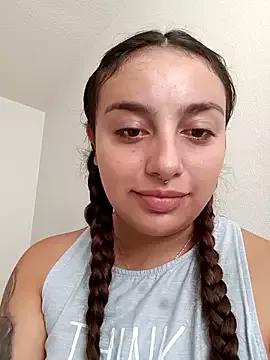 CharmingMaddie on StripChat 