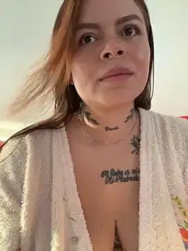 Freechat Clhoe___Ivana on StripChat