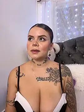 Freechat Clhoe___Ivana on StripChat