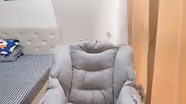 CU_12 on StripChat 
