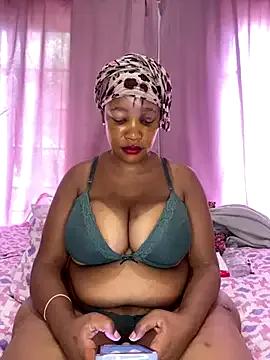 CurvyGod01 from StripChat