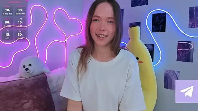 Dreamy_Polly on StripChat 