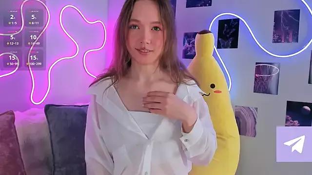 Dreamy_Polly on StripChat 