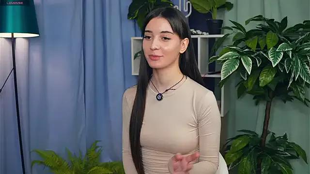 EdithaClutter on StripChat 