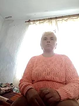 ElenaBeautiful48 on StripChat 