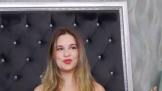 Ellsa_Jean_ on StripChat 