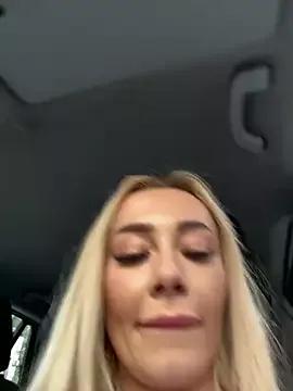 FrancescaMcGray on StripChat 