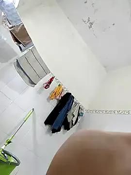 Watch StripChat's Helen69x Helen69x from StripChat