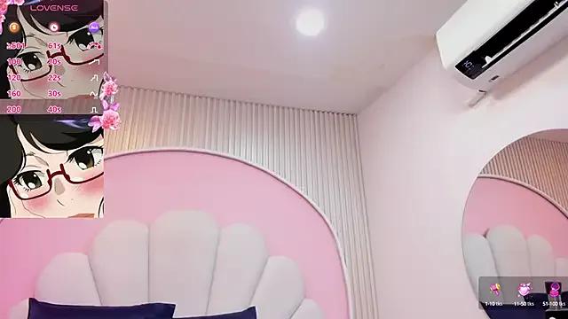 hinata_dolly on StripChat 