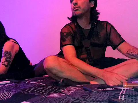 Naked Iscariot19 wants you to fuck their body now Iscariot19 from StripChat