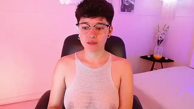 Freechat jeroharper on StripChat