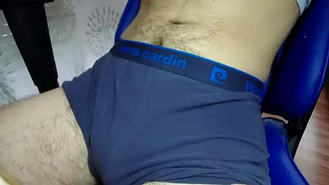 Jonnyyy18teen from StripChat