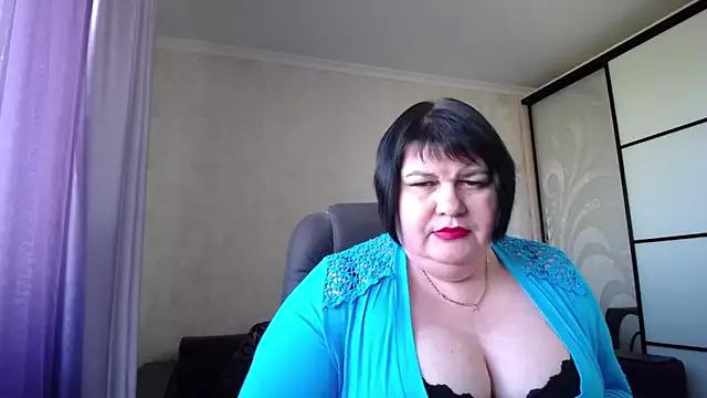 JuicyLady_Di on StripChat 