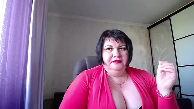 JuicyLady_Di on StripChat 