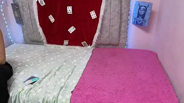 katalinathxandbritney1 on StripChat 