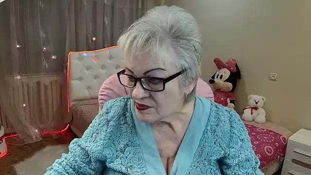 KayleSmoll on StripChat 