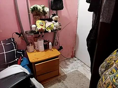 Freechat Kellye_hotTs on StripChat