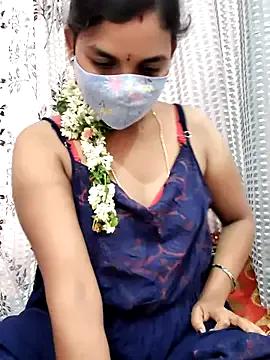 Lalitha-1995 on StripChat 