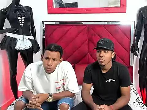 Latin-Guys on StripChat 