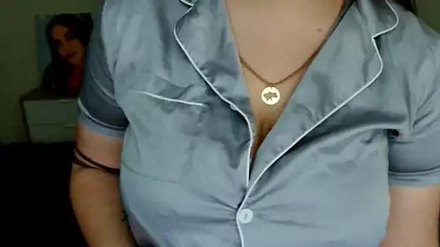 leila_beayte_ on StripChat 