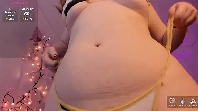 Masturbate to 23 years old Lil_bela from StripChat Lil_bela from StripChat