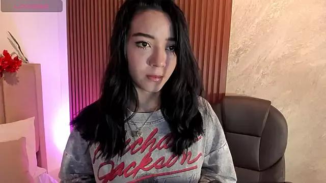 lilith__rosse on StripChat 