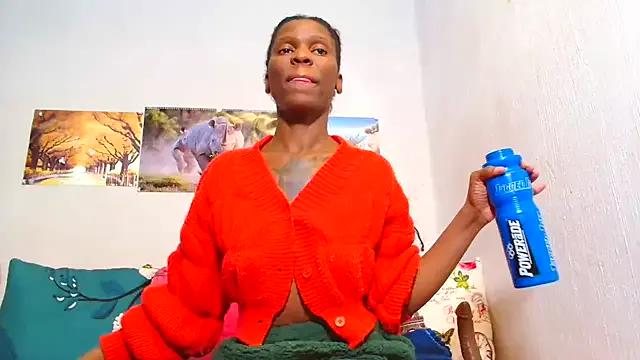 Private LoloQueen5 on StripChat