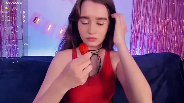 Freechat lovelyalivia on StripChat