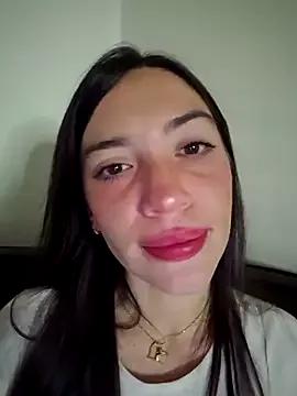 loveuu-bae on StripChat 