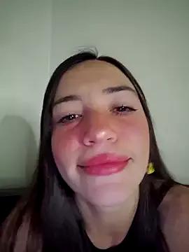 loveuu-bae on StripChat 