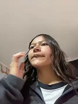 Lucia_20x on StripChat 