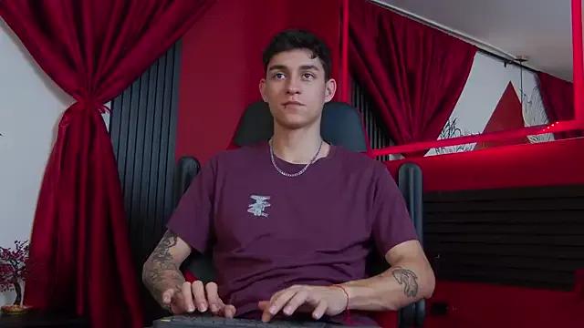 LukeSavagge from StripChat