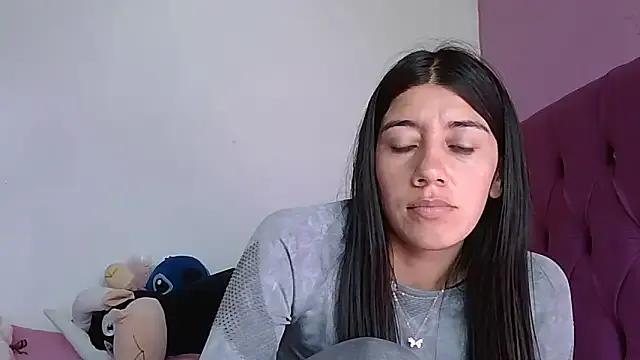 Freechat Madow_Lu on StripChat