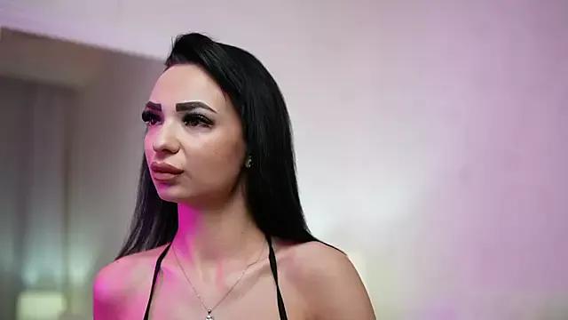 MaraJolie on StripChat 