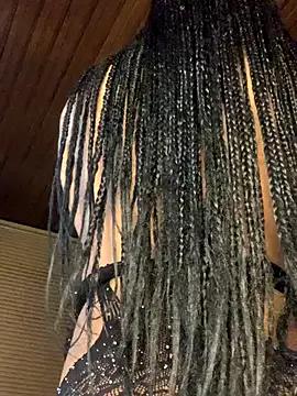 MichelleDiaz_Pink on StripChat 